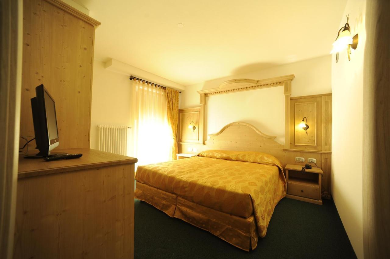 Family Hotel Andes - Only For Family Vigo di Fassa Esterno foto