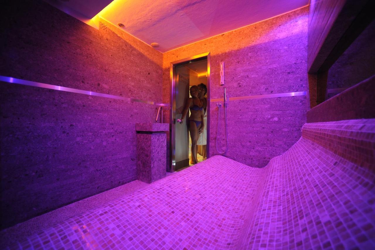 Family Hotel Andes - Only For Family Vigo di Fassa Esterno foto