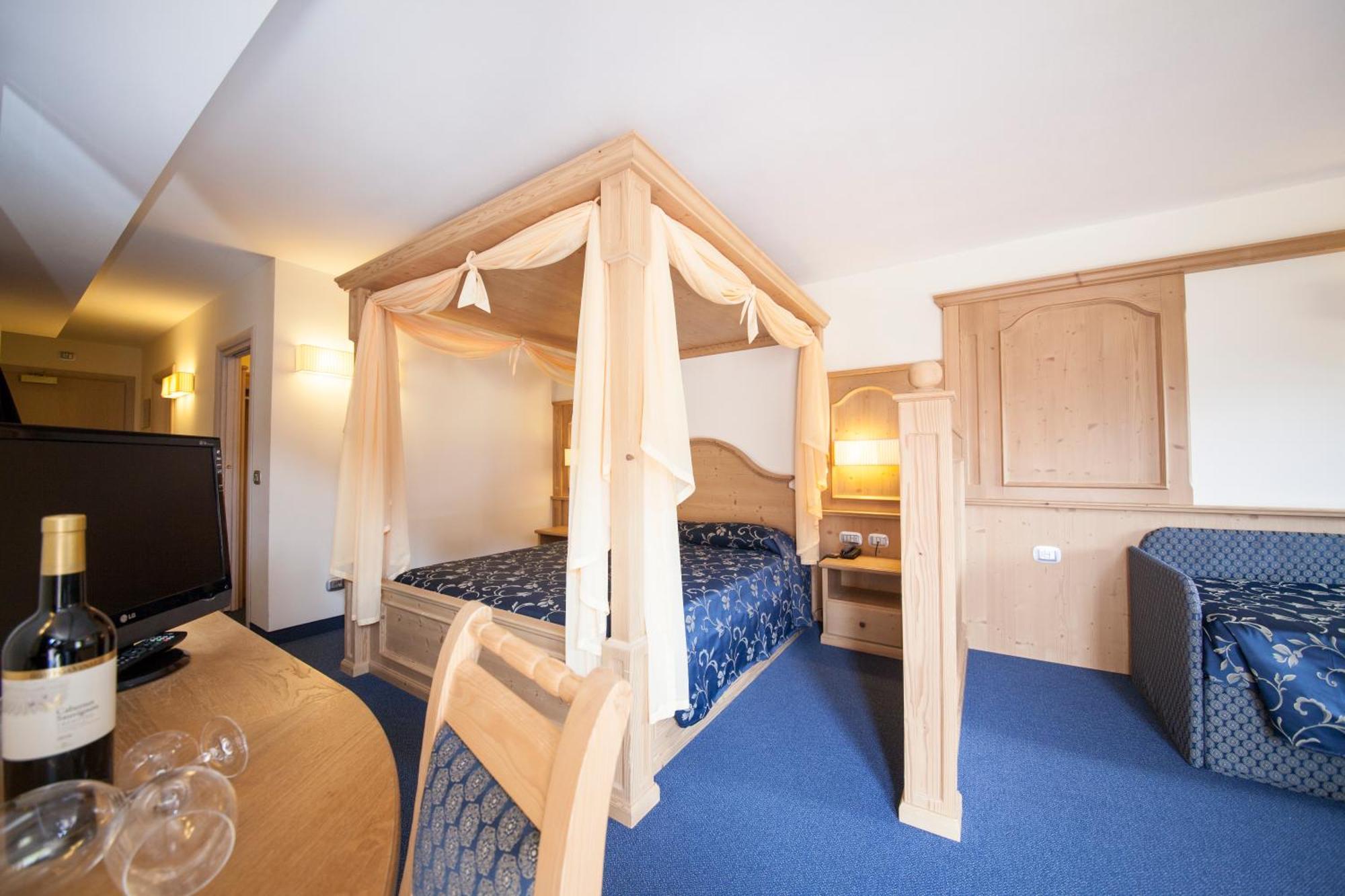Family Hotel Andes - Only For Family Vigo di Fassa Camera foto